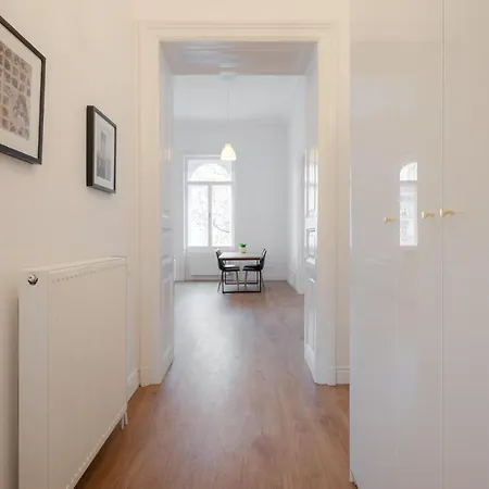 Classical With Modern Style Downtown!